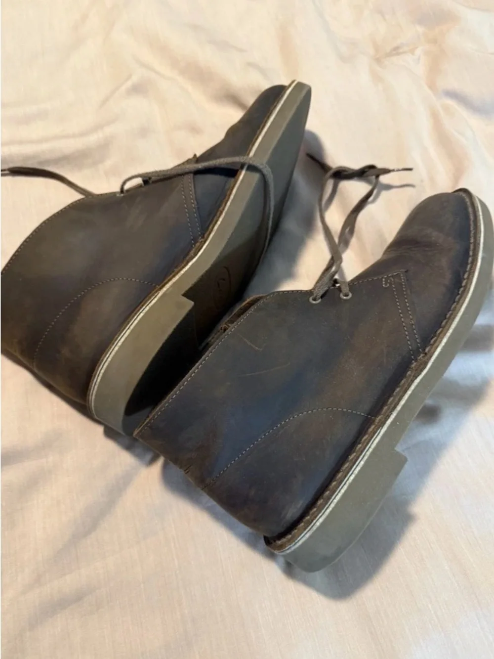 Clarks Boots Mens Size 10.5 Brown Leather Desert Chukka Ankle Casual Comfort